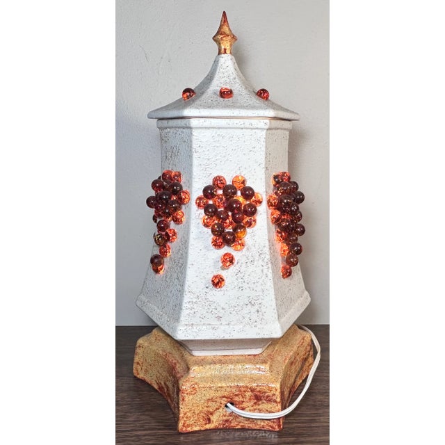1960s Vintage 1960’s American Mid Century Modern Ceramic/Glass Grape Clusters Pagoda-Style Paneled Table Lamp For Sale - Image 5 of 10