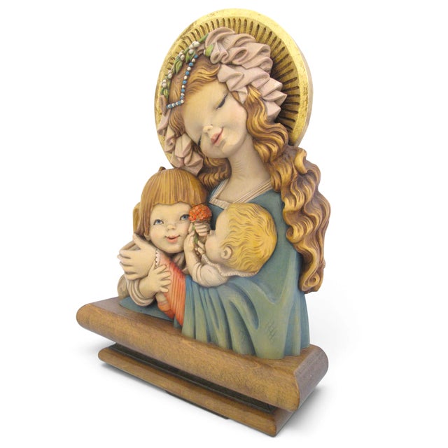Italian Anri Italy Wood Madonna With Diadem Mary Child Angel Juan Ferrandiz Wall Plaque For Sale - Image 3 of 11