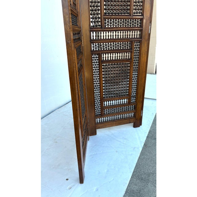 Islamic Egyptian Mashrabiya 3-Panel Room Divider For Sale - Image 3 of 6