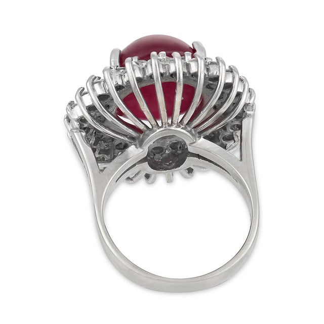 Vintage 14.80 Carat Treated Ruby Diamond 14k White Gold Cluster Cocktail Ring, Size 6 For Sale In Los Angeles - Image 6 of 7