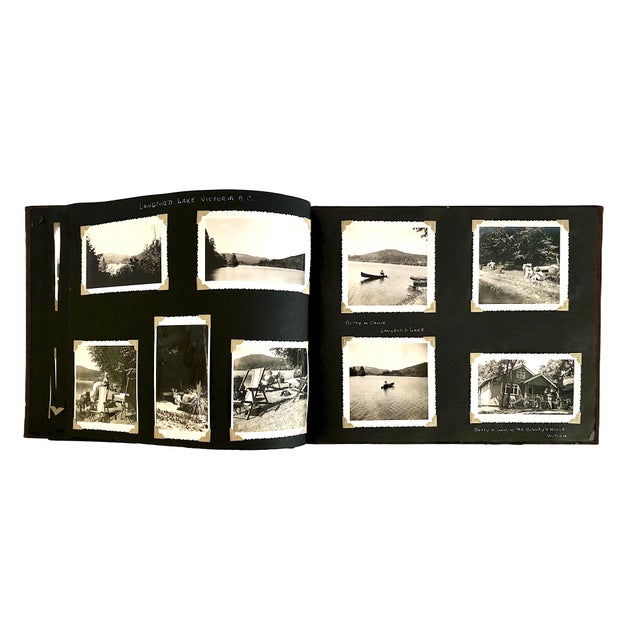 Mid 20th Century 1941 Album With Photos of the Pacific Northwest and British Columbia For Sale - Image 5 of 10