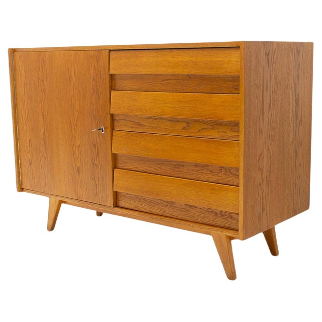 Mid-Century Chest of Drawers U-458 attributed to Jiri Jiroutek, Czechoslovakia, 1960s For Sale