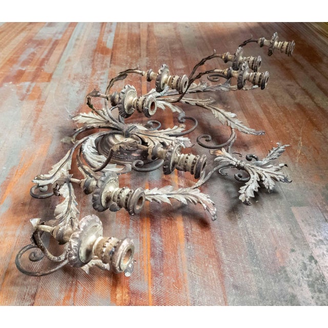 20th Century Large 40" Wide Italian Hollywood Regency Tole and Wood Wall Sconce For Sale - Image 14 of 18