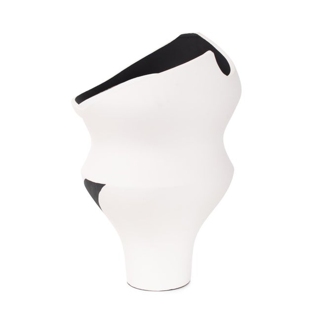 Rapsie Black and White Vase- Short For Sale - Image 9 of 11