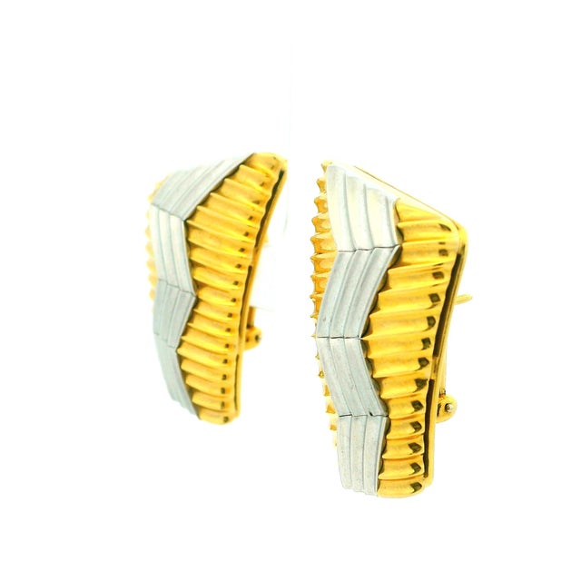 1990s 1990s Pair of Michael Bondanza “Heatwave” Platinum & 18k Gold Sculptural Earrings For Sale - Image 5 of 10