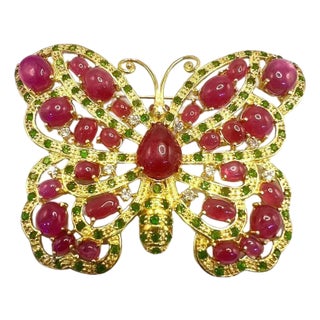 Bochic “Orient” Vintage Natural Multi Ruby & Emerald Butterfly Brooch 18K Gold & For Sale