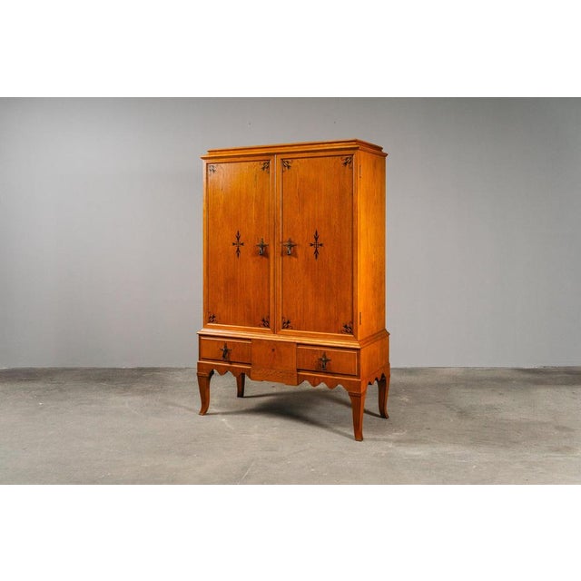 Art Nouveau Linen Wardrobe For Sale - Image 4 of 18