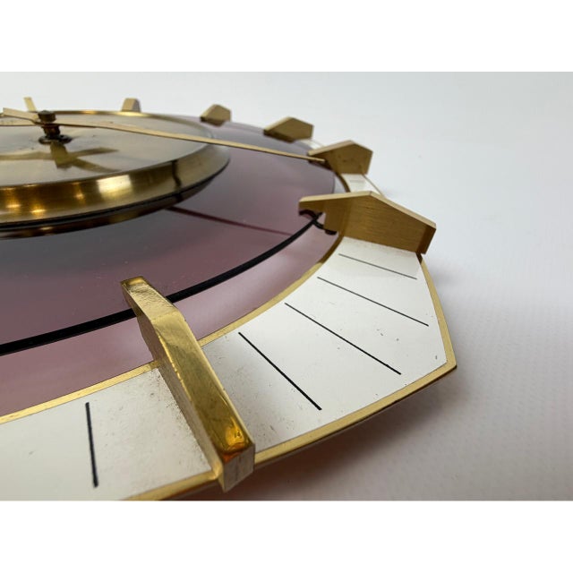 Gold Mid-Century Modern Brass and Glass Wall Clock from Selva, 1980s For Sale - Image 8 of 11
