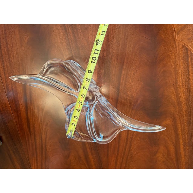 Mid 20th Century Vintage French Pulled Feathered Blown Clear Crystal Vase Signed Vannes Le Chatel For Sale - Image 5 of 11