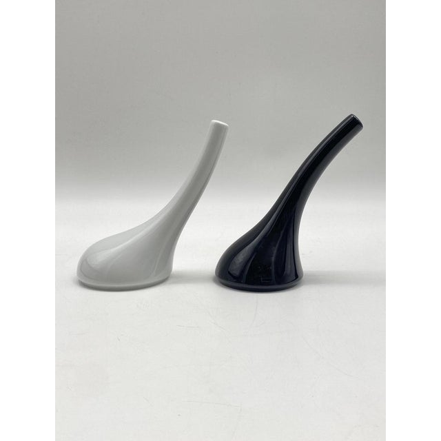 Salt and Pepper Shaker Calebassa by Ron Arad for Rosenthal, 1990s, Set of 2 For Sale - Image 6 of 14