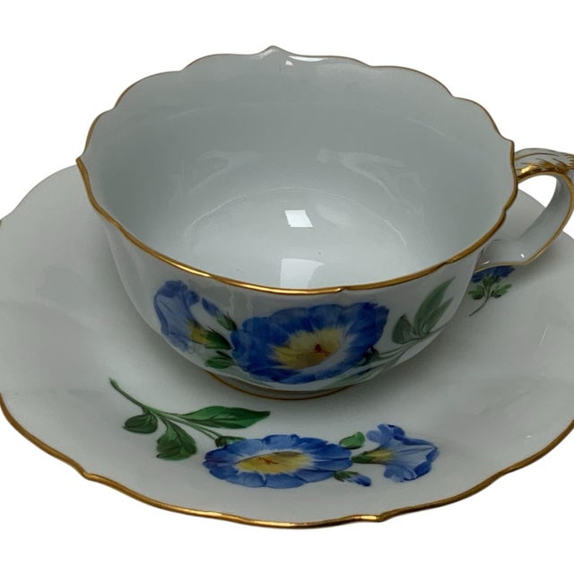 Vintage Rare Meissen Pfeiffer Period 25-Piece Multi-Floral Botanical Coffee & Dessert Service First Quality C1924-1934 For Sale - Image 11 of 12