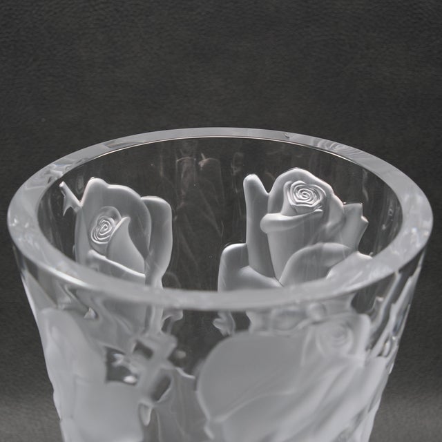 Mid 20th Century Vintage 1950s Lalique Ispahan Clear & Frosted Crystal Vase With Roses in Relief For Sale - Image 5 of 8