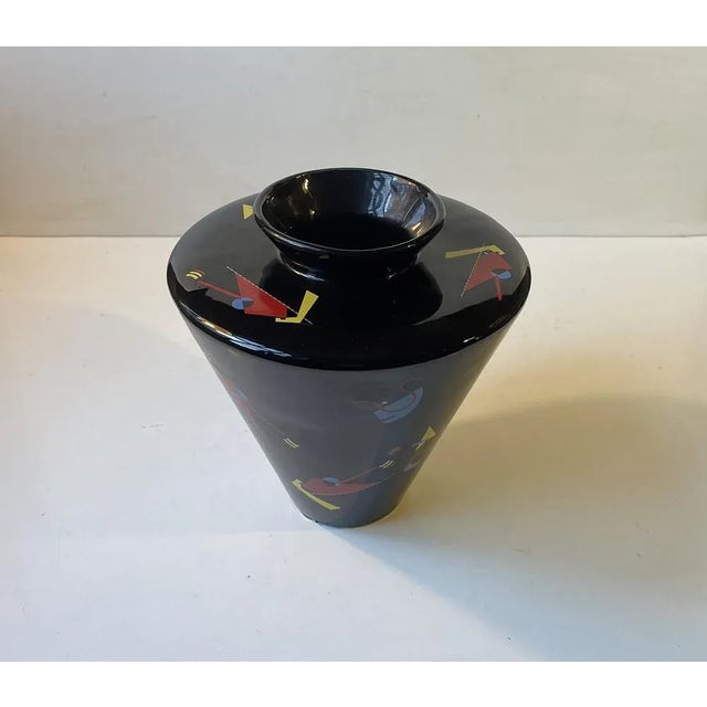 Modernist Black Porcelain Vase in the Style of Wassily Kardinsky, 1950s For Sale - Image 4 of 8