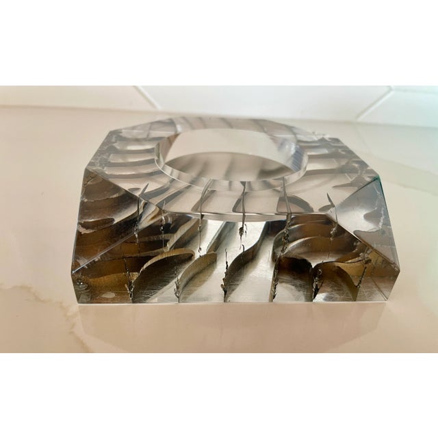 Postmodern 1970s Herb Ritts for Astrolite California Lucite & Embedded Bronze Dish For Sale - Image 3 of 12
