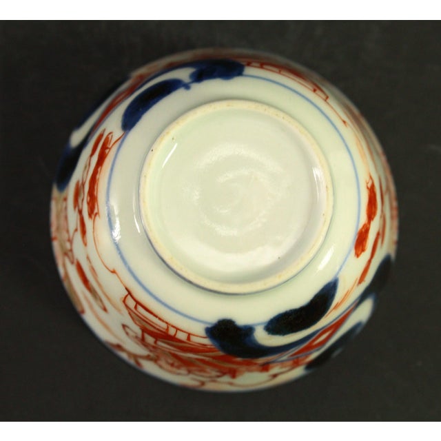 Edo / Meiji Mid 19th Century Japanese Imari Porcelain Sake Cup For Sale - Image 10 of 12