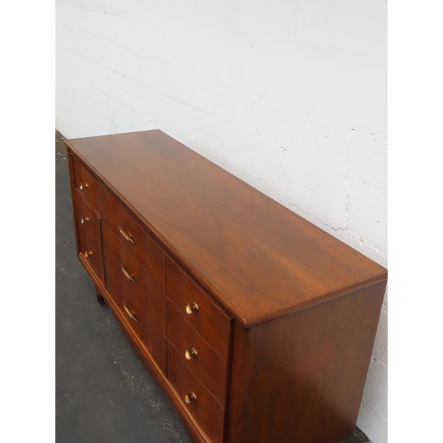 Kent Coffey Mid Century Modern Long Dresser Bathroom Vanity 6892 For Sale - Image 13 of 15