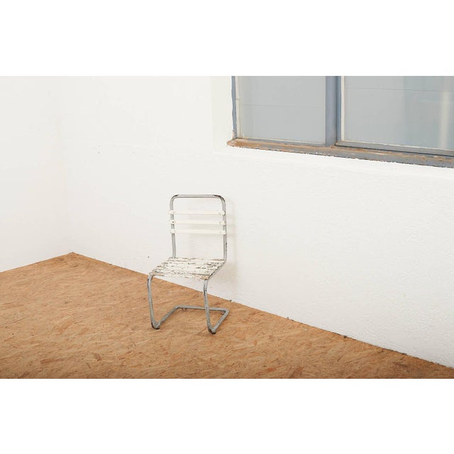 Children's Chair with Galvanized Tubular Steel Frame and White-Painted Wooden Slats, 1930s For Sale - Image 10 of 12