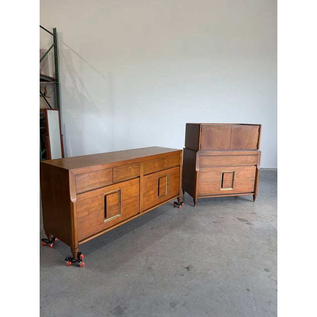 Mid Century Modern Walnut 8 Drawer Long Dresser For Sale - Image 12 of 12