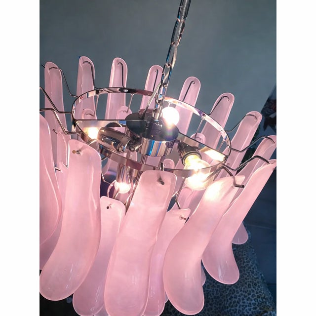 Contemporary Pink Frosted "Selle" Murano Glass Chandelier in Mazzega Style For Sale - Image 6 of 8