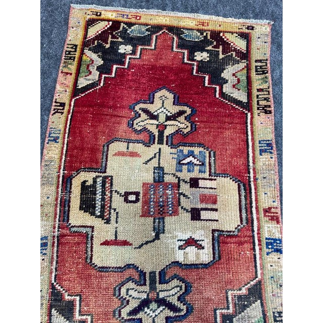 Turkish Yastik Rug 1'8" x 3'2" For Sale - Image 4 of 5