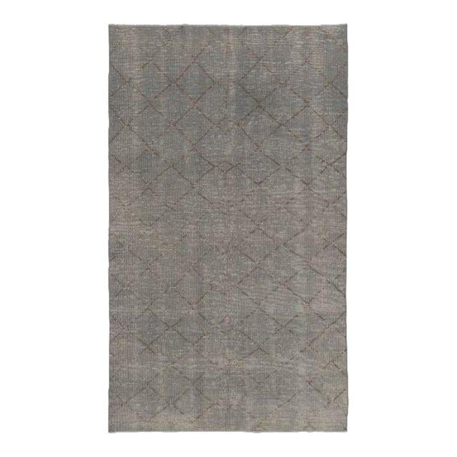 Vintage Distressed Rug, Minimalist Diamond Lattice on Gray - Rug & Kilim For Sale