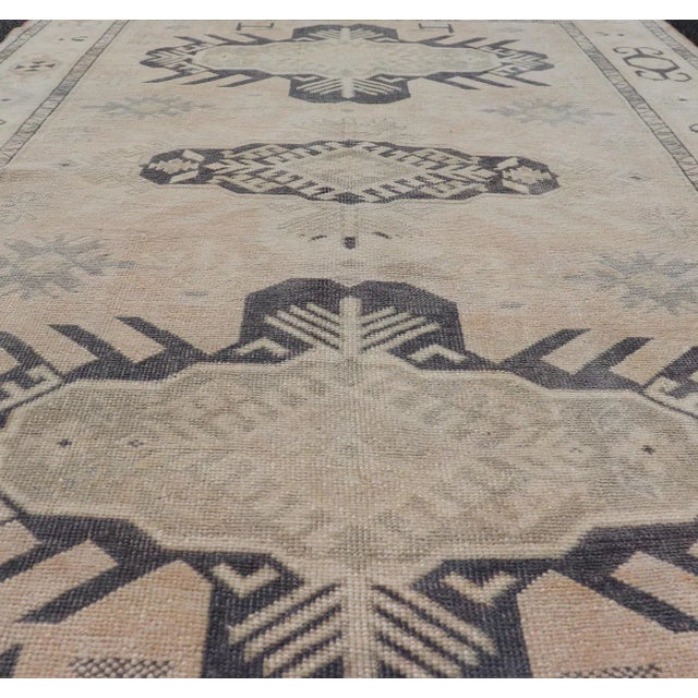 Tribal Vintage Oushak Rug From Turkey With Navy Blue and Floral Medallion's 4'7 X 7'0 For Sale - Image 3 of 10