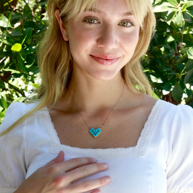 2020s Nina Zhou Fantasy 4.40ctw Turquoise Heart Pendant Necklace in 14k Yellow Gold For Sale - Image 5 of 8