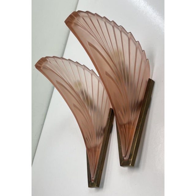 Art Deco French Geometric Frosted Glass Wall Sconces, 1930s, Set of 2 For Sale - Image 9 of 18