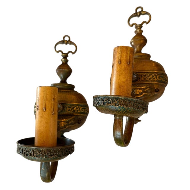 1920s Rare Pair of Spanish Revival Wall Sconces With Original Painted Patina For Sale In Los Angeles - Image 6 of 6