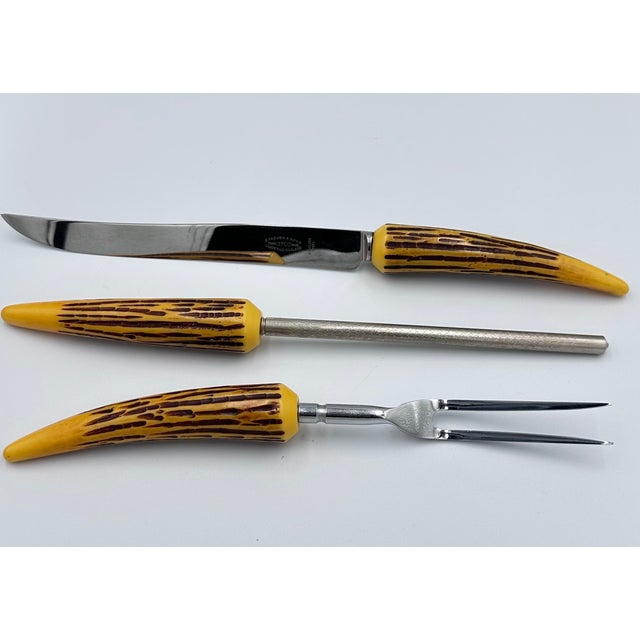 Get ready to elevate your dining experience with this splendid vintage 3-piece carving set from the renowned E. Parker &...