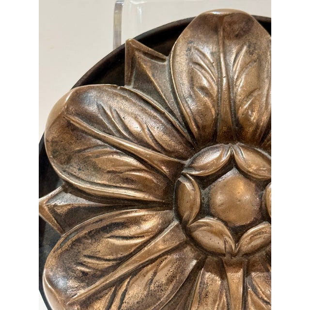 American Midcentury Cast Bronze Rosette by Sheldow Mfg. Co. — Model R-1-P Architectural Finial For Sale - Image 3 of 8