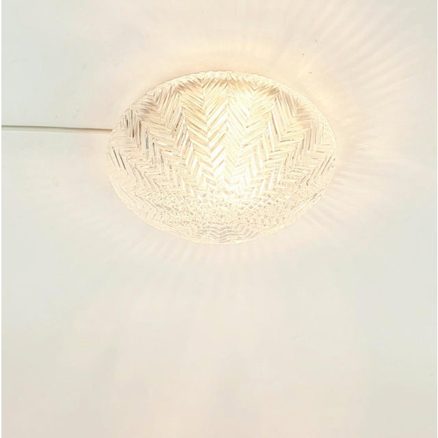 1970s Mid-Century Art Deco Geometric Transparent Glass Flush Mount from Limburg, Germany, 1970s For Sale - Image 5 of 10