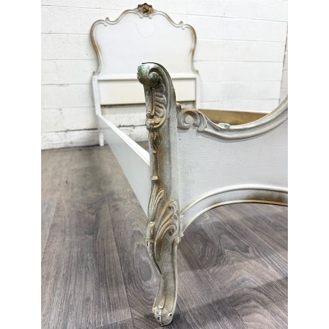 Vintage Twin Size Winnebago Manufacturing Co French Provincial Rococo Style Bed For Sale - Image 10 of 14