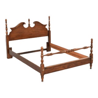 Cherry Wood Chippendale Four Poster Bed Made in North Carolina by American Drew - Vintage Late 20th Century For Sale