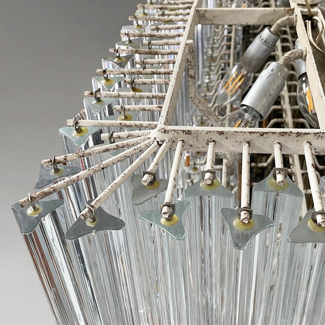 Mid-Century Modern Italian Murano Glass Chandelier attributed to Paolo Venini, 1950s For Sale - Image 18 of 18