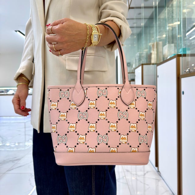 Pink Gucci X Pikarar Kawaii Pink Printed Leather Tote Bag For Sale - Image 8 of 8