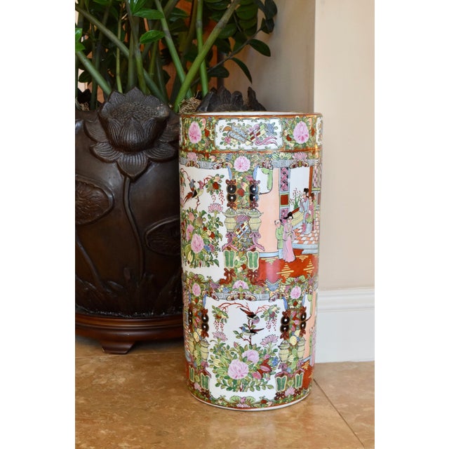 Chinese 1980s Chinese Famille Rose Porcelain Umbrella Stand For Sale - Image 3 of 10