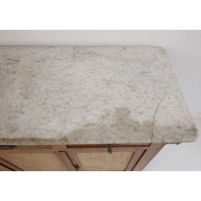 French Pine and Marble Top Counter, Early 20th Century For Sale - Image 18 of 18