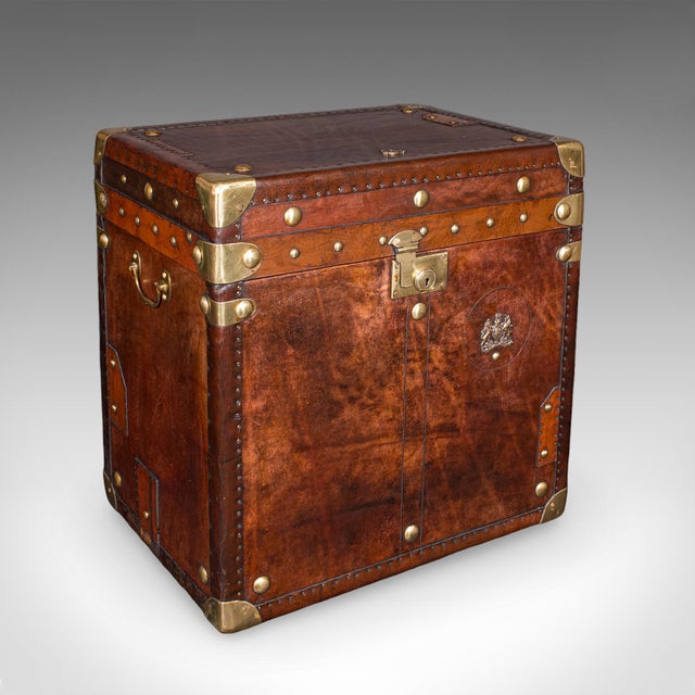 Pair of Late Vintage Luggage Trunks, English Leather, Brass, Storage, Nightstand For Sale - Image 6 of 12