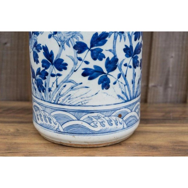 Large 19th Century Chinese Qing Blue and White Twin Dragon Porcelain Vase For Sale - Image 16 of 18