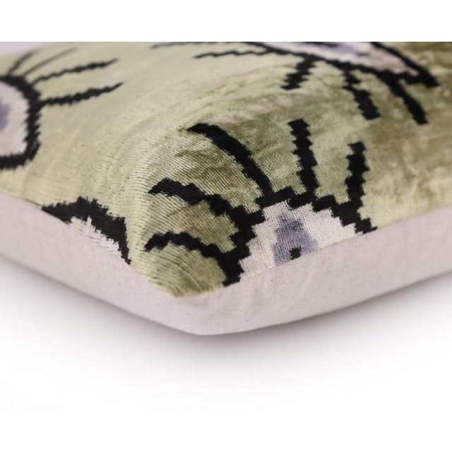 Mid-Century Modern Handmade Evil Eye Silk Velvet Pillow – 16x16 Green & Black Cushion For Sale - Image 3 of 8