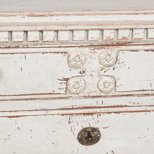 19th Century Swedish Pair of Chest of Drawers For Sale - Image 11 of 17