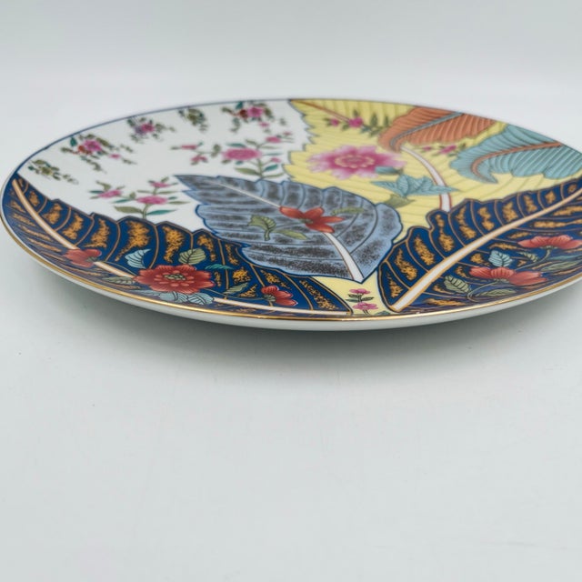 Chinoiserie Vintage Tobacco Leaf 10" Plate Gold Trim by Seymour Mann For Sale - Image 3 of 11