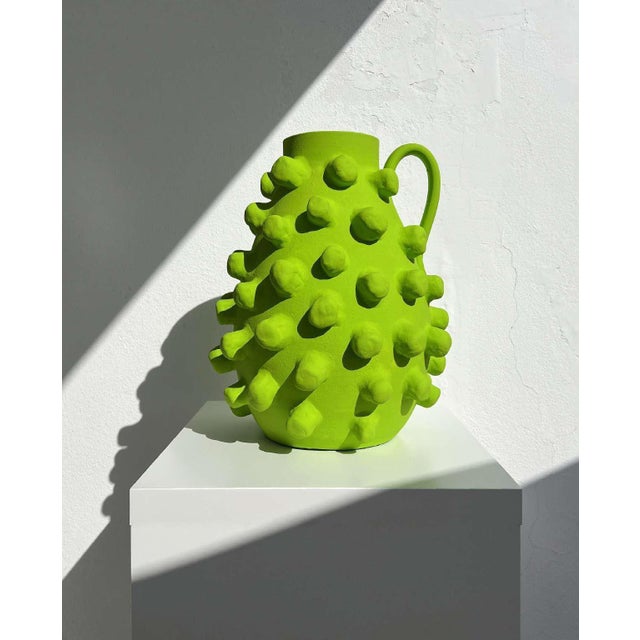 Xl popcorn sculpture in ceramic by liliana silva. Signed by liliana silva. Dimensions: w 39 x d 39 x h 44 cm. Materials:...