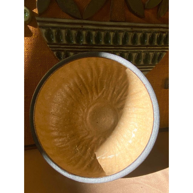 Raul Coronel Studio Bowl - Vintage 1960s Patterned Stoneware Bowl Signed Raul For Sale In Los Angeles - Image 6 of 10