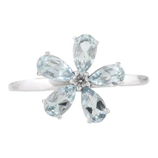 Natural Aquamarine Diamond Spring Flower Ring in 18k Gold for Her Size 7 For Sale