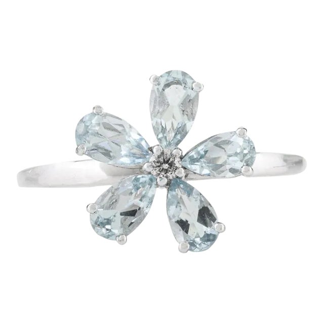 Natural Aquamarine Diamond Spring Flower Ring in 18k Gold for Her Size 7 For Sale