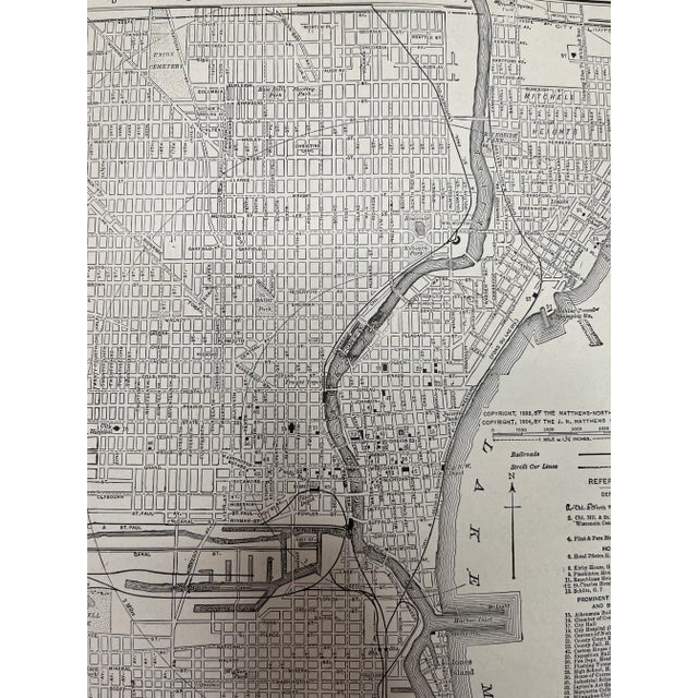 Antique 1920s Milwaukee Wisconsin City Map For Sale - Image 4 of 5