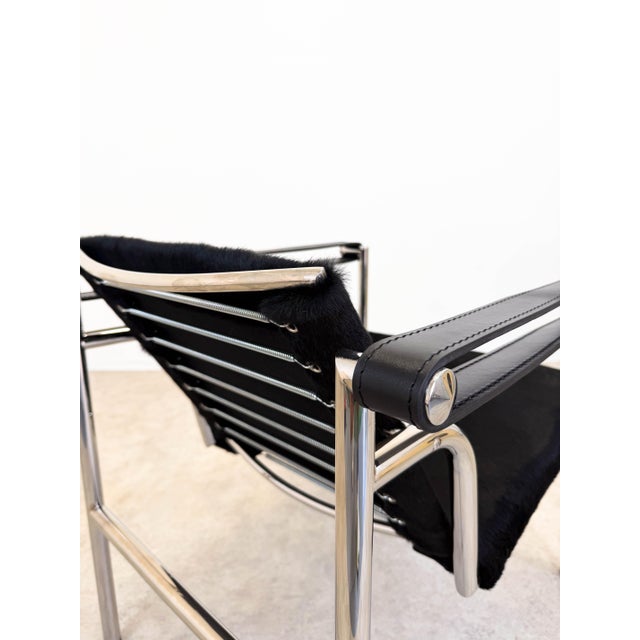 LC1 Chair by Le Corbusier and Charlotte Perriand for Cassina, 2010s For Sale - Image 12 of 16