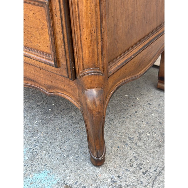 Wood French Provincial Walnut Dresser | Lowboy Chest | Louis XV Style Vintage Wood Dresser | Tv Stand | Traditional Bedroom Storage Furniture For Sale - Image 7 of 12